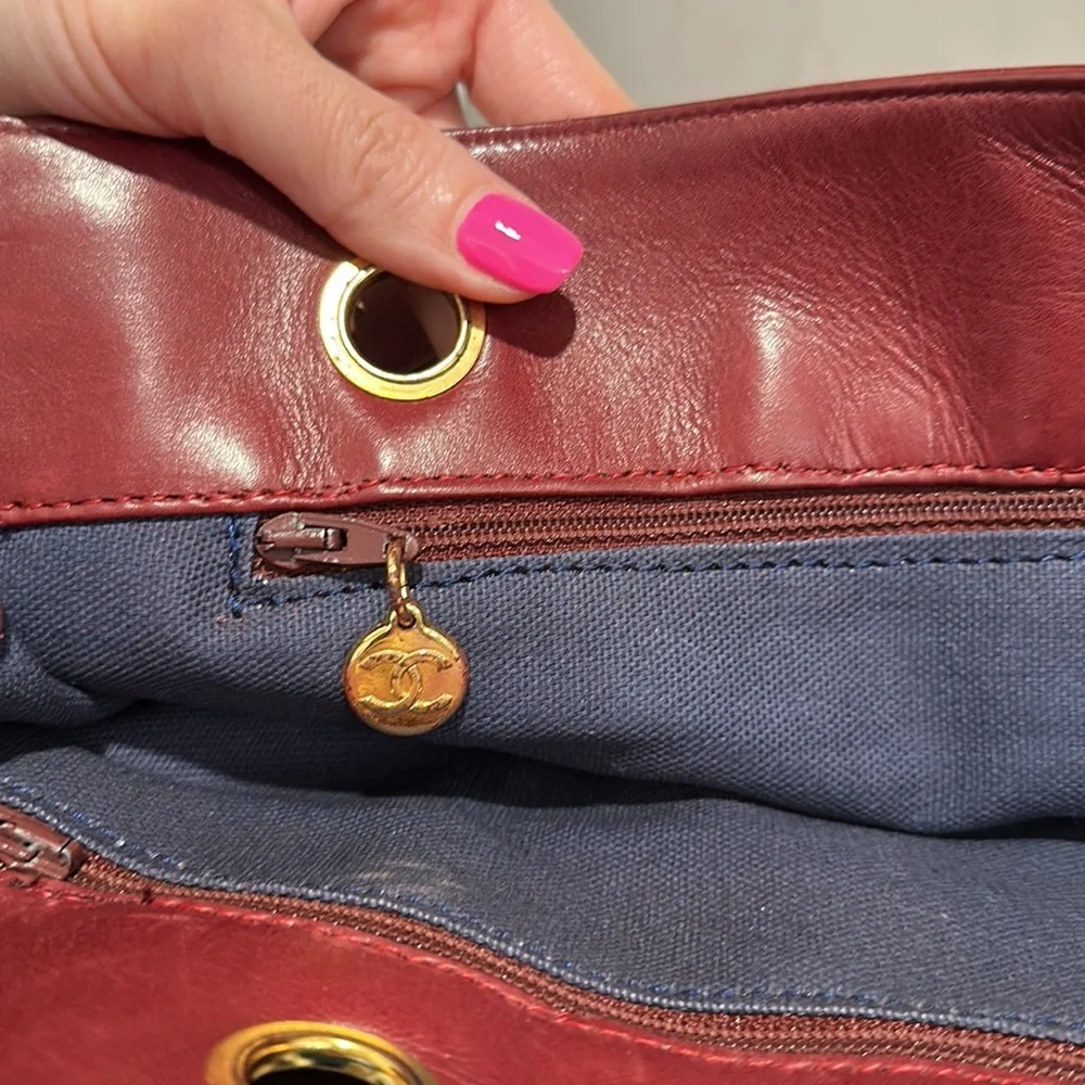 ❤️Chanel Quilted Leather Bow Bag ❤️ - Picture 14 of 17